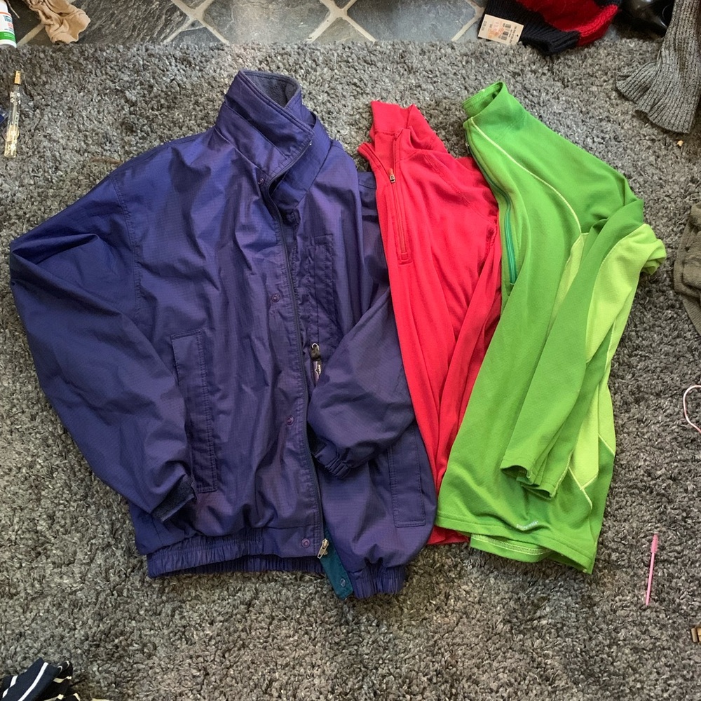 Patagonia XS Lot of Windbreaker & Tops